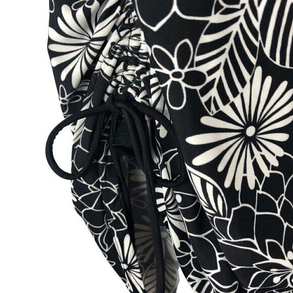 Delta Burke One Piece Swimsuit Black and White Floral Size 18W - Picture 4 of 7